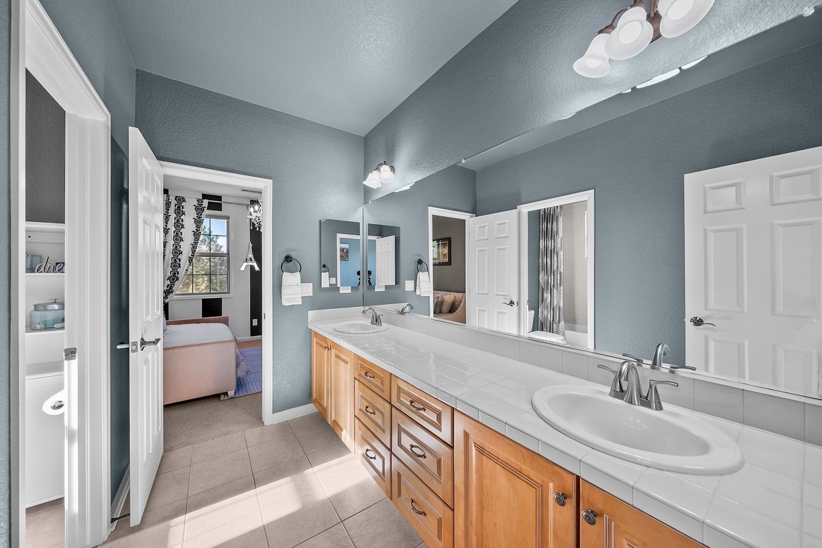 Building Photo - 6258 Oxford Peak Ct