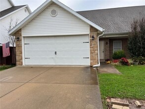 Building Photo - 3400 SW Deerfield Blvd