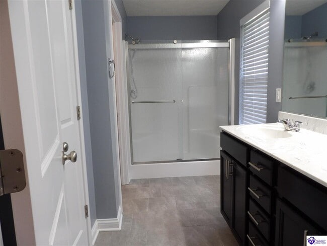 Building Photo - 96 Boone Trce