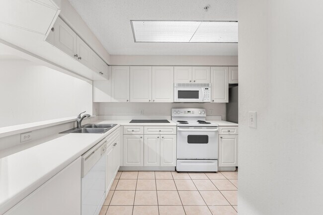 Building Photo - 2726 Anzio Ct