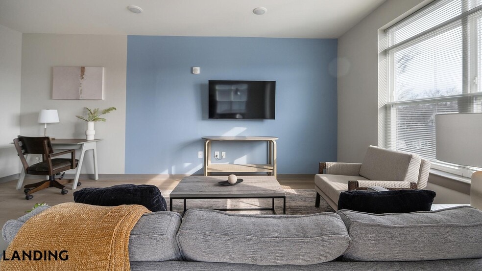 Building Photo - 1801 Meridian St