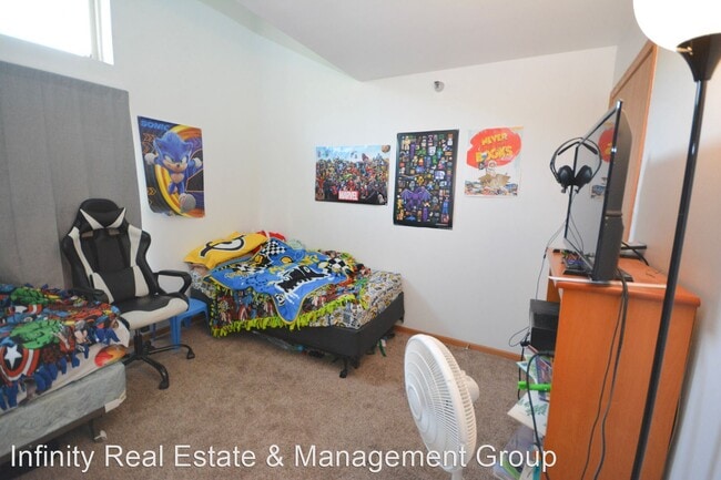 Building Photo - 2 br, 1 bath House - 1824 Deerhaven Ln NE # 3