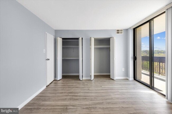 Building Photo - 5300 Holmes Run Pkwy
