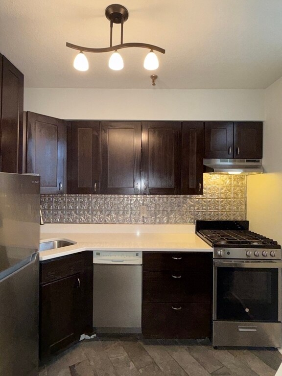 Building Photo - 26 Commonwealth Terrace