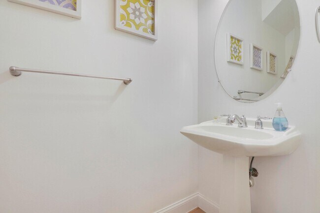 Building Photo - 151 Mulligan Pl