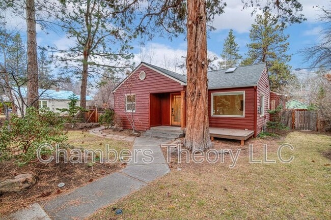 Building Photo - 1252 NW Milwaukee Ave