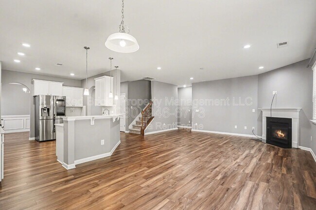 Building Photo - 14419 Rhodes Hall Dr