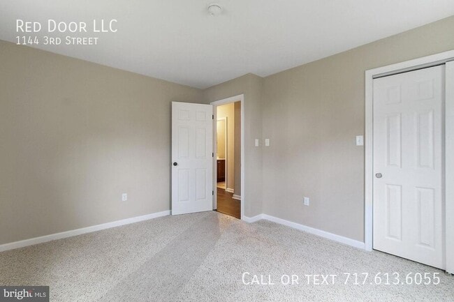 Building Photo - 1144 3rd St