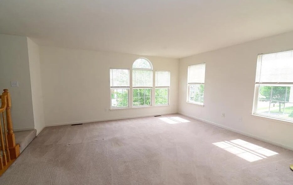 Living Room - 455 Madison Dr