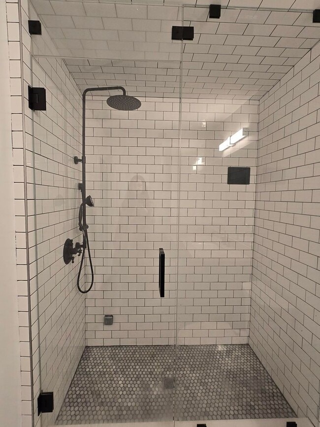 Building Photo - Jenkins Block Whitman LLC