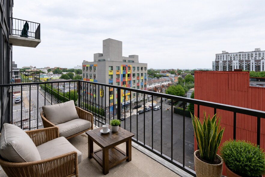 Building Photo - 2715 Fulton St