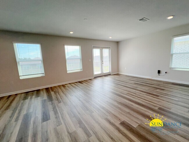 Building Photo - 4621 Naval Ct