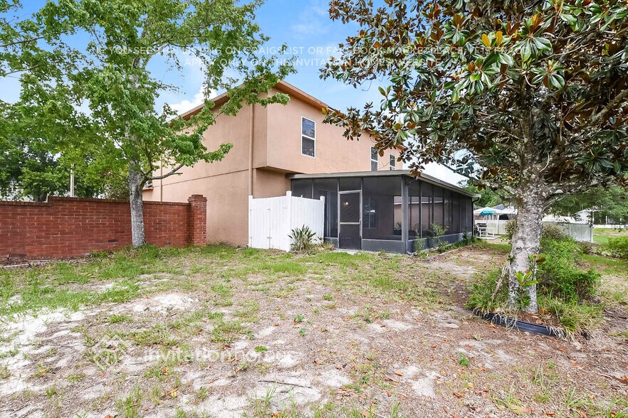 Building Photo - 568 Dominish Estates Dr