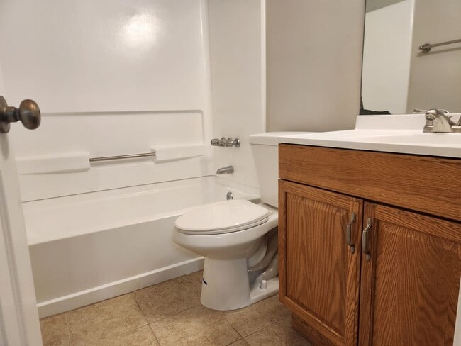 Building Photo - **Available to view in March** Beautifully Updated Home in Georgetown