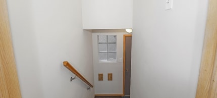 Building Photo - 3803 S Lombard Ave