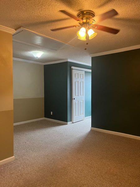 Building Photo - 2 bedroom/2 bathroom Townhome in a great l...