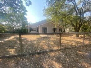 Building Photo - 5302 Avenue G