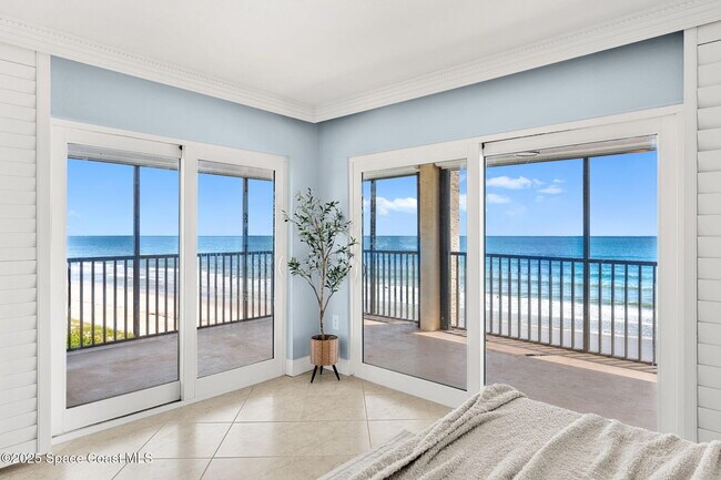 Building Photo - 1125 Jimmy Buffett Mem Hwy