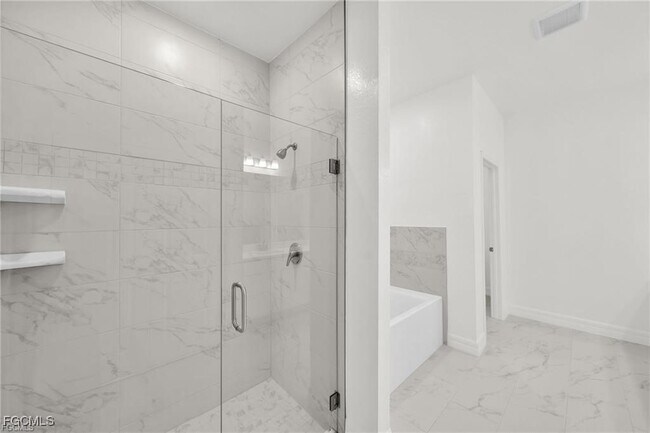 Building Photo - 1145 NW 27th Ct