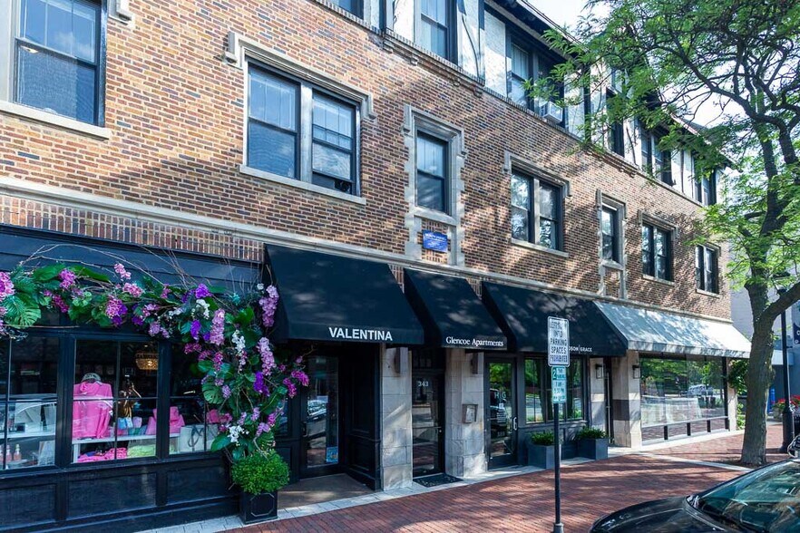 Primary Photo - 348 Park Ave