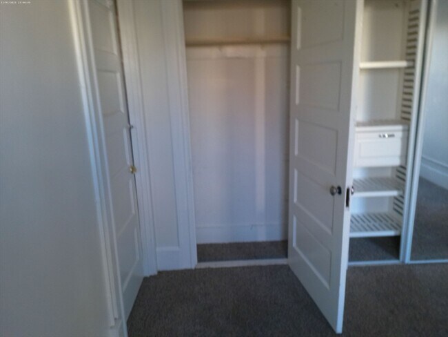 Building Photo - 65-67 4th Ave