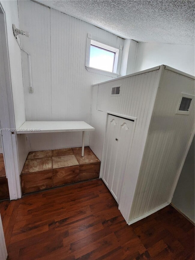 Building Photo - 11795 SW 18th St