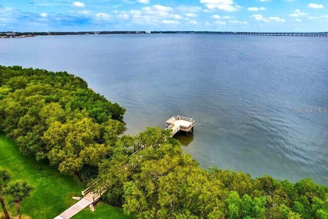 Building Photo - 2904 Lichen Ln