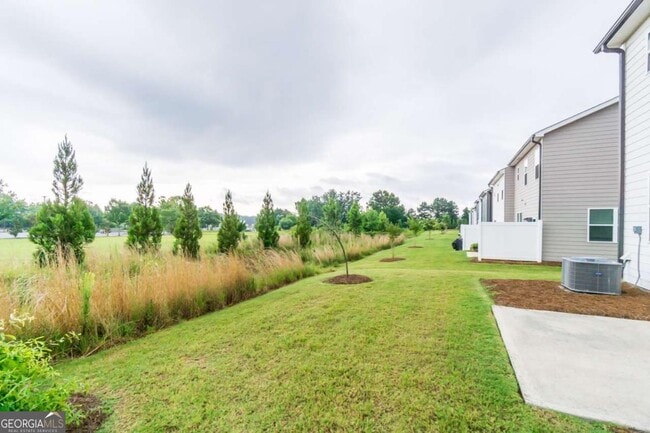Building Photo - 84 Founders Dr