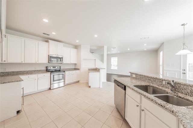 Building Photo - 6268 Topsail Dr