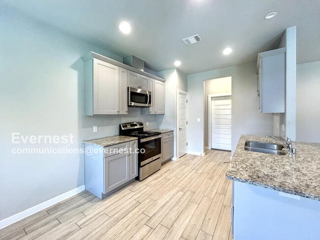Building Photo - 21414 Santa Carlo Ave