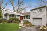 Building Photo - 512 Hommocks Rd