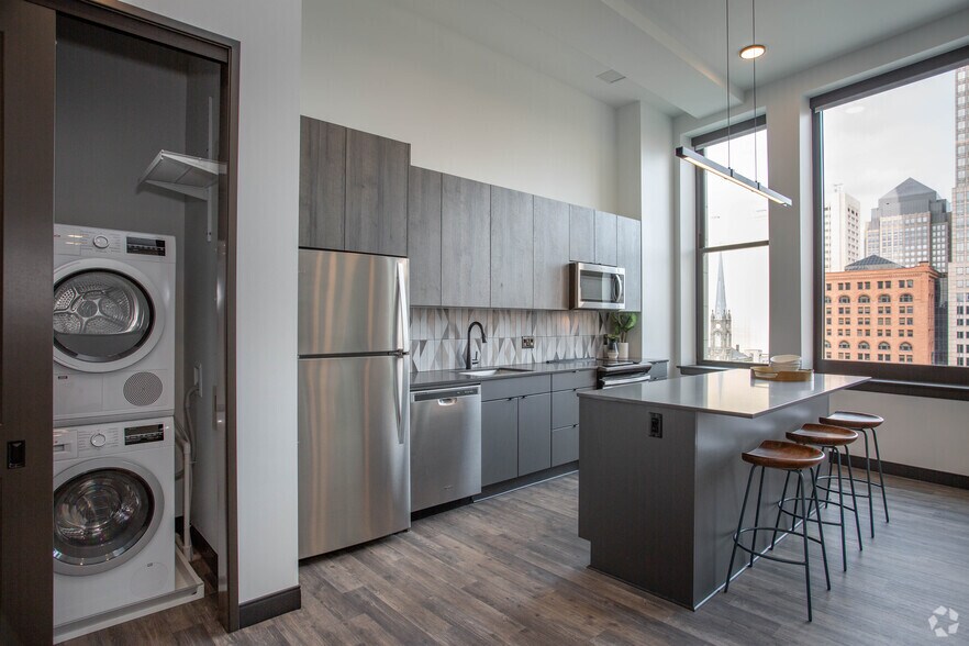 The May 200 Euclid Ave Cleveland OH 44114 Apartment Finder