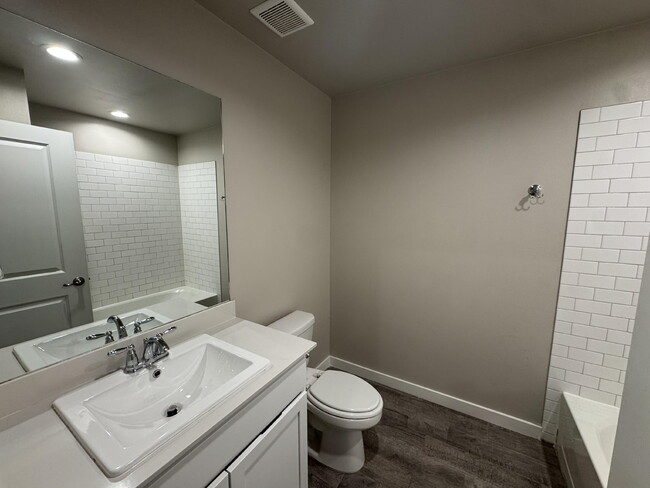 Building Photo - 4701 126th St