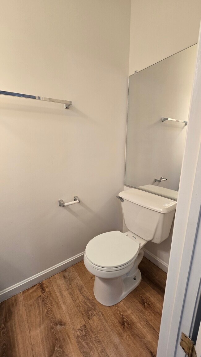 Building Photo - 21138 Angela Square