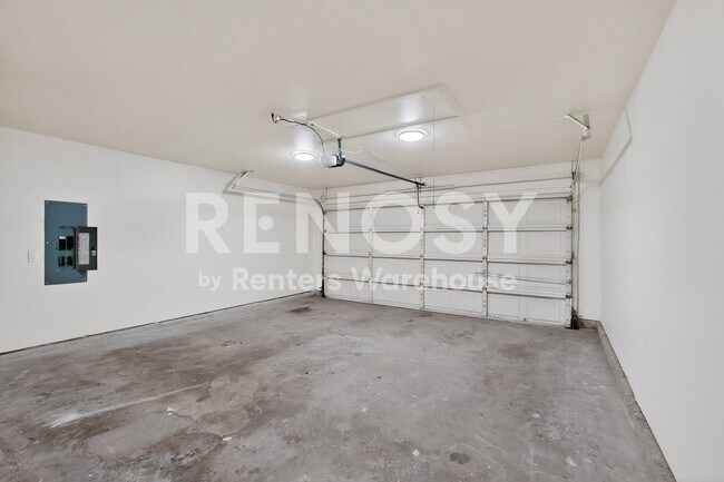 Building Photo - Complete Refreshed Move In Ready in Rowlett