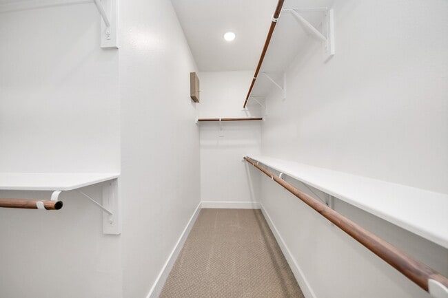 Building Photo - 1514 Colonial Gorge Dr