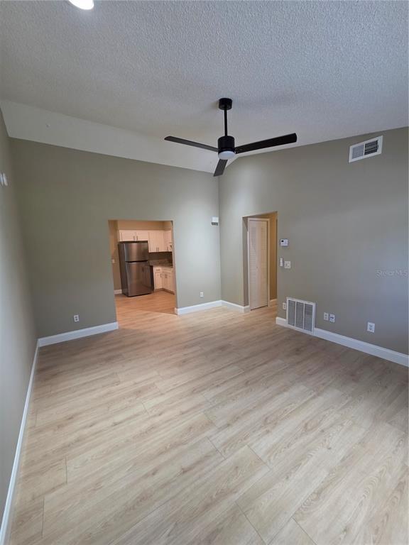 Building Photo - 3334 Sassafras Ct