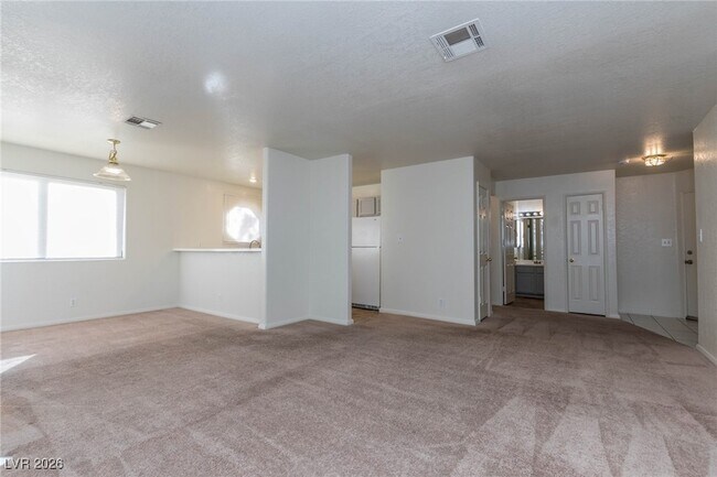 Building Photo - 5072 S Rainbow Blvd