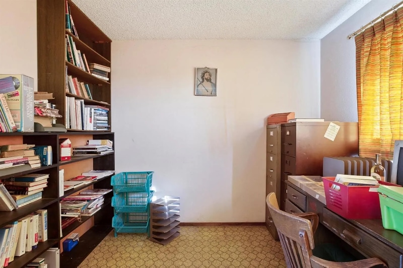 Building Photo - 2507 Golf Rd