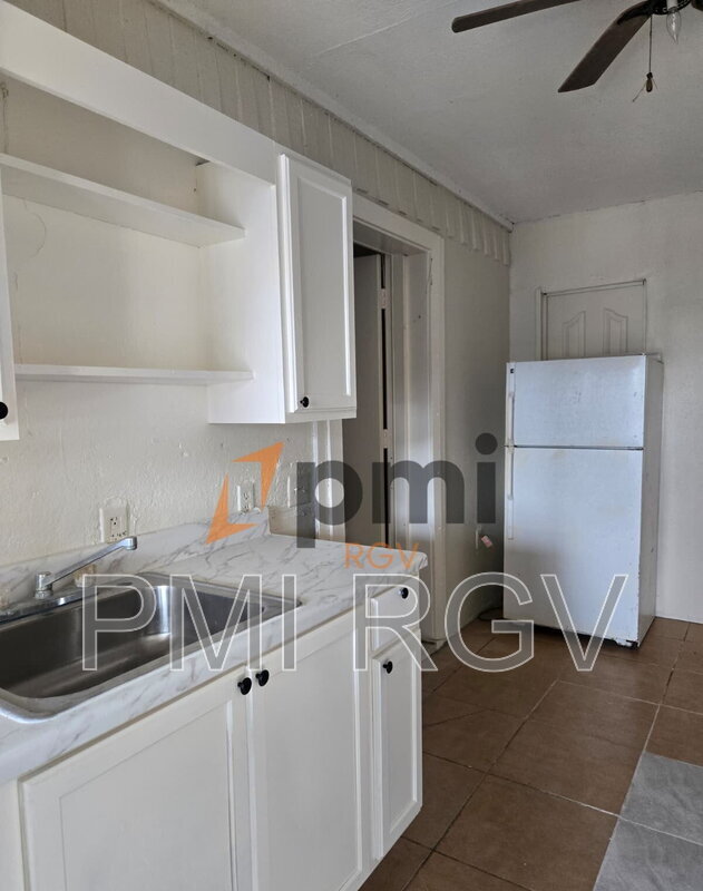 Building Photo - 1608 Norma Ln
