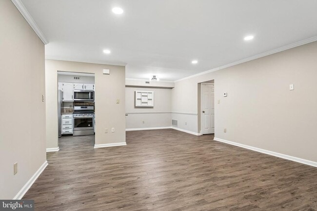 Building Photo - 5005 Albridge Way