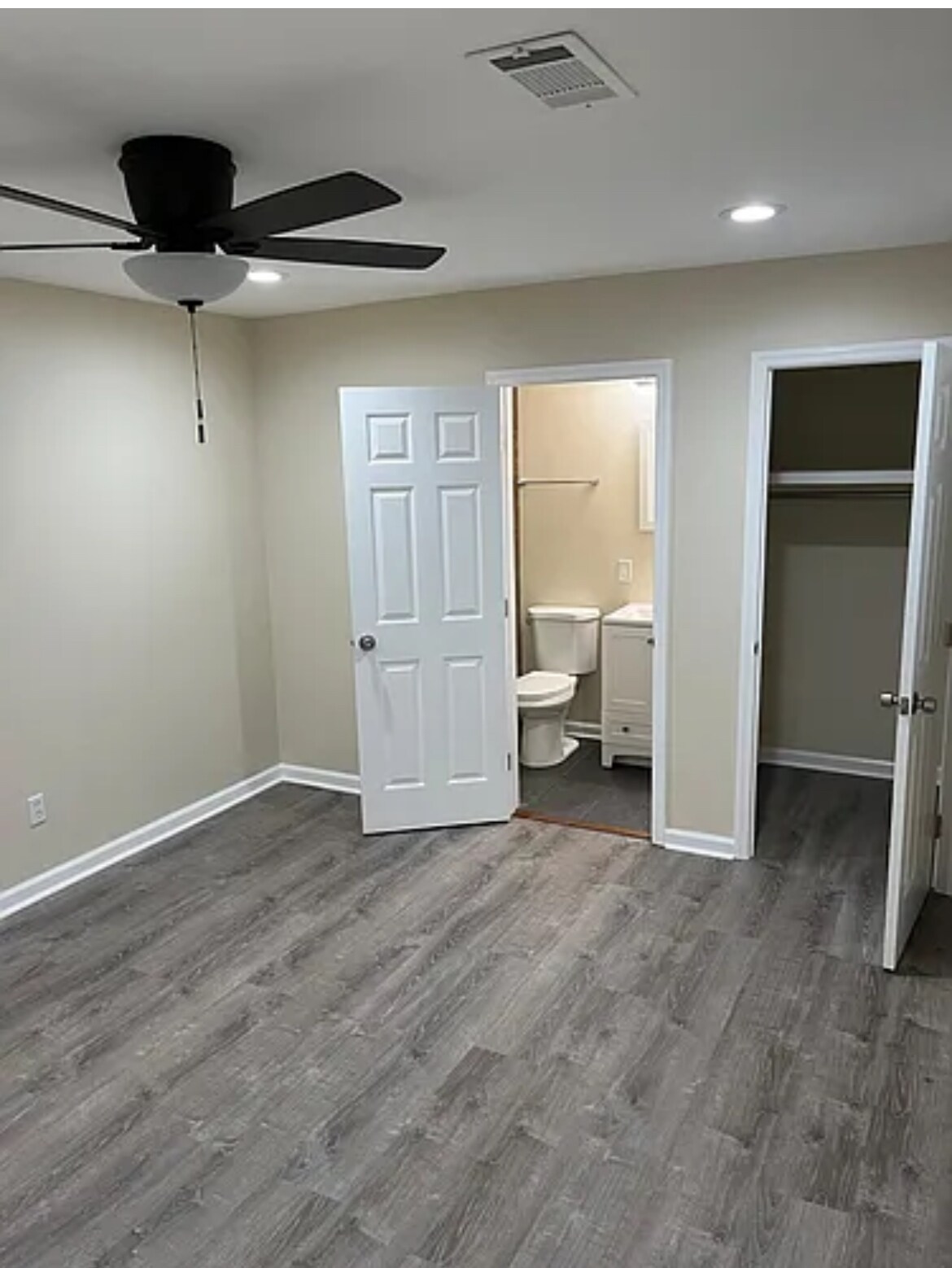 Building Photo - 2609 Buchanan St