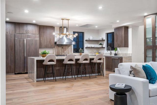 Building Photo - 5610 Bellevue Ave