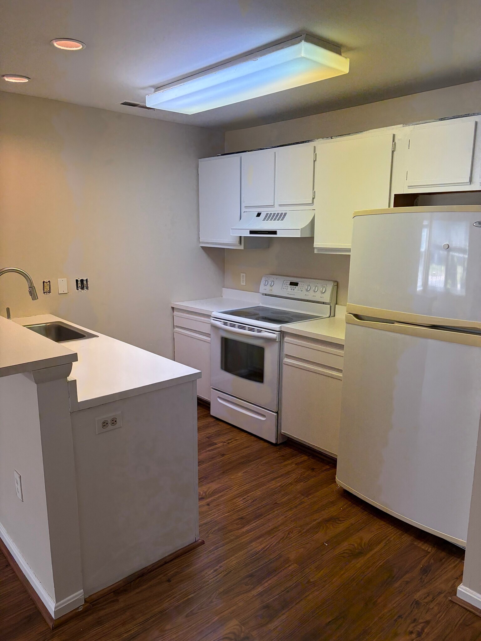 Building Photo - 109 Driftwood Ct