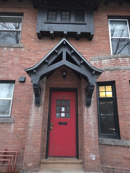 Building Photo - 102 N Alabama St