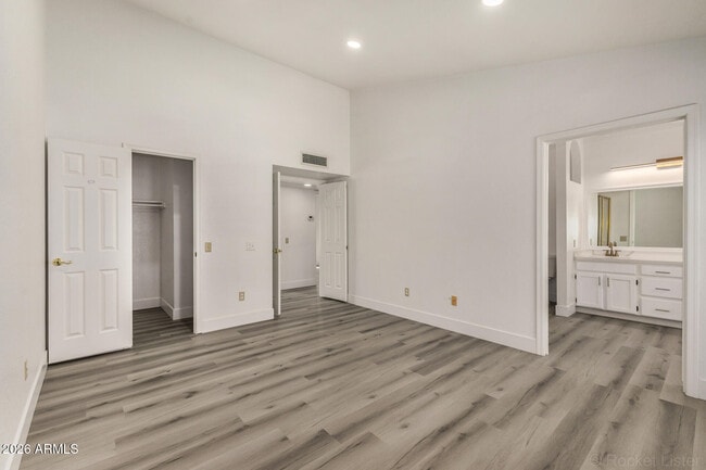 Building Photo - 7608 W McRae Way