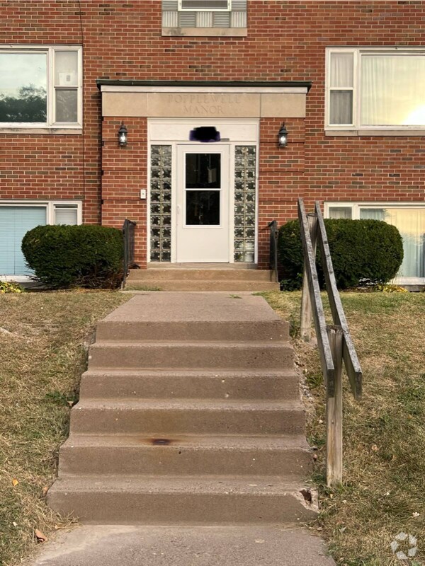 Building Photo - 1719 20th St