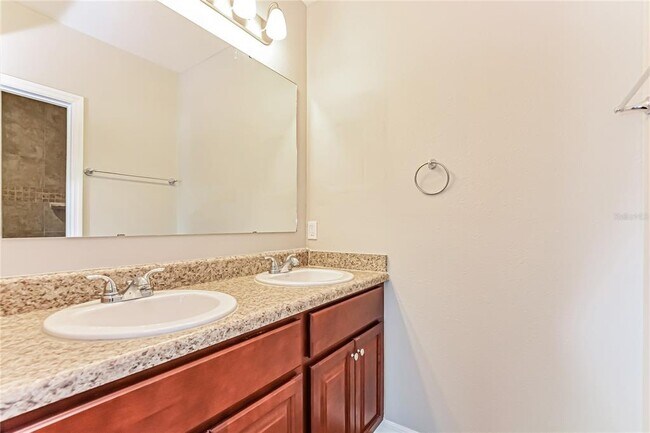 Building Photo - 103 Hurst Ct