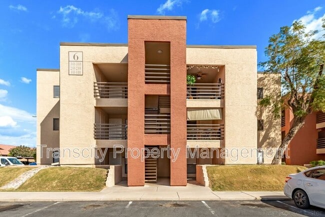 Building Photo - 1340 N Recker Rd