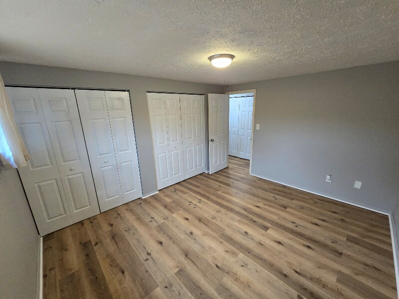 Building Photo - 26640 Lake of the Falls Blvd